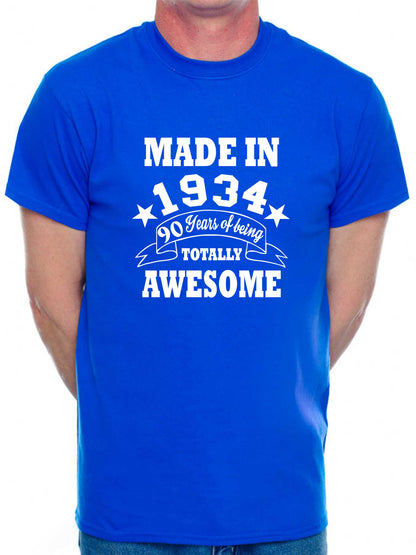 Made in 1934 90 Years of Being Awesome Men's T-Shirt 90th Birthday