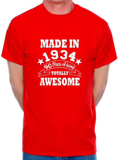 Made in 1934 90 Years of Being Awesome Men's T-Shirt 90th Birthday