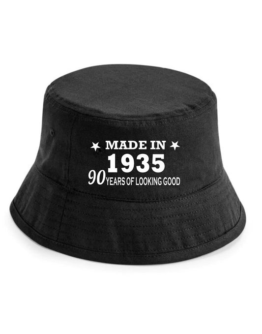 Totally Awesome Made In 1935 Bucket Hat 90th Birthday Age 90 Men & Ladies