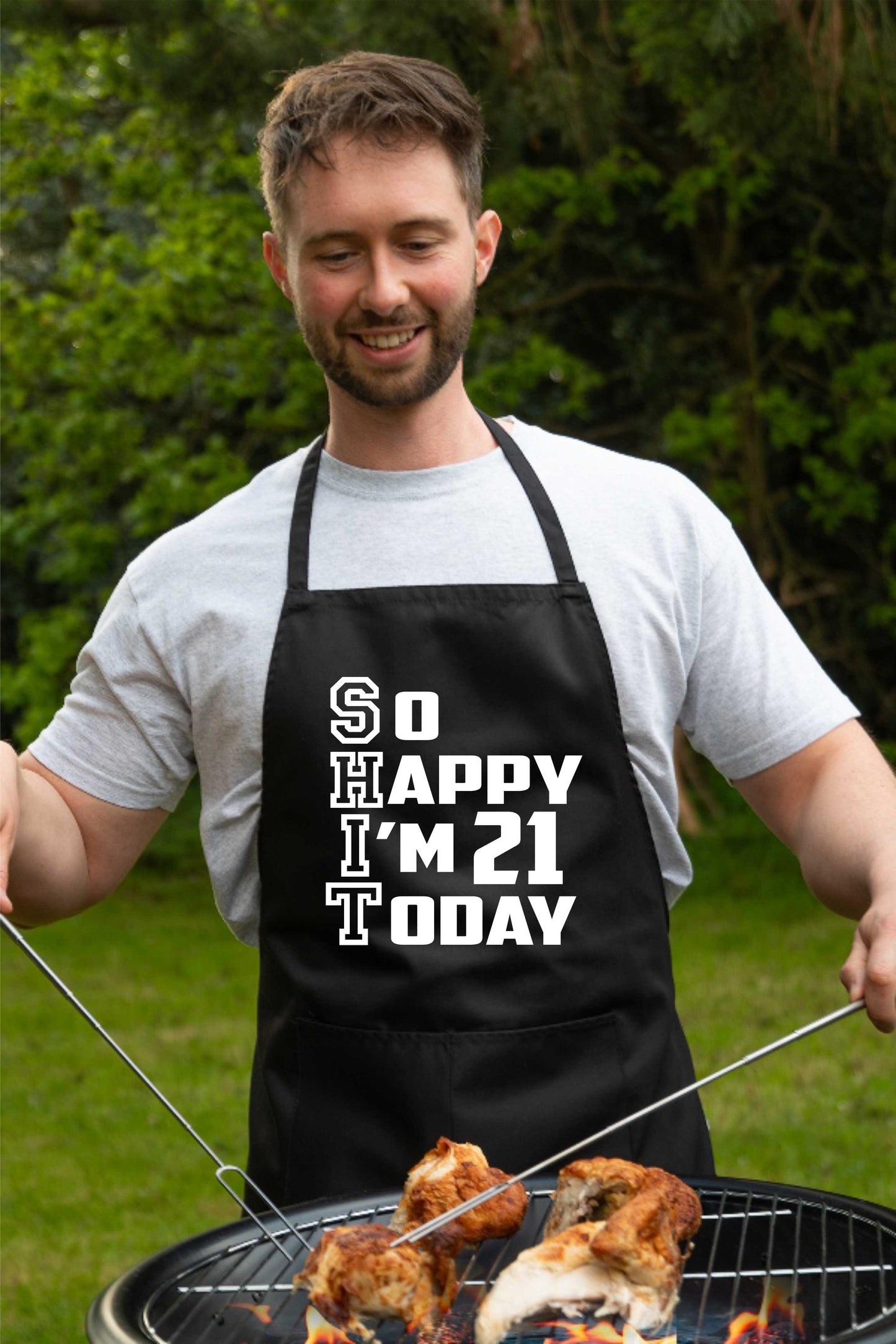 Apron Funny 21st Birthday Gift For Men & Ladies Turning 21 Present